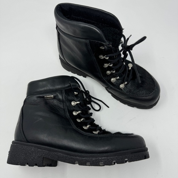 Sorel Black Fur Lace Up Boots - Picture 2 of 9